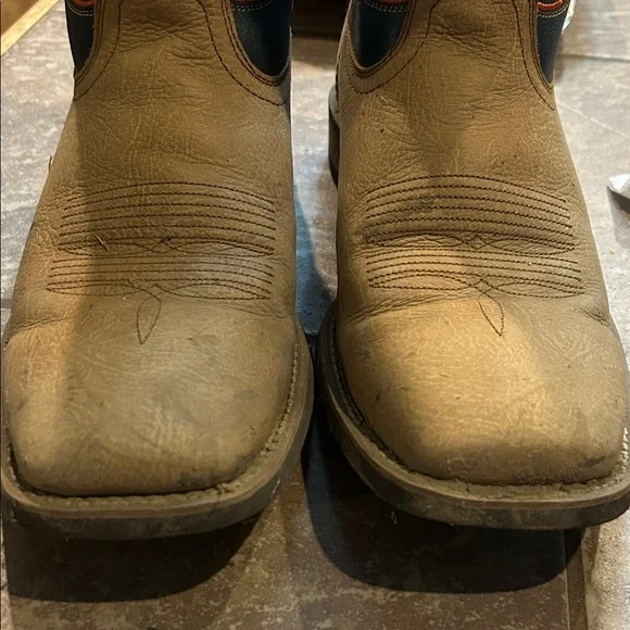 Ariat Men's Cowboy Boots - Tan and Blue - Picture 6 of 12